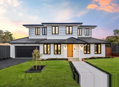 Traditional home in Mount Waverley with black aluminium window renovation by Iconic Windows